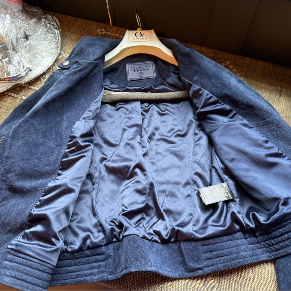 Blank NYC Sz 2 Beautiful Women's Blue Suede Biker Jacket Lots of Zippers (0731) - Picture 5 of 12